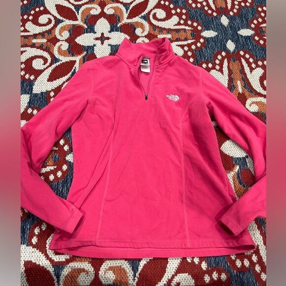 The North Face 1/4 Zip | Barbie Pink - Picture 2 of 4